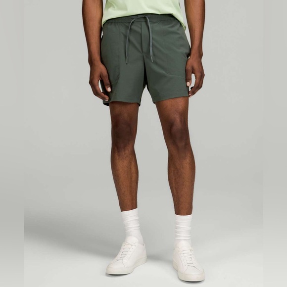 NWT / Lululemon Bowline Short 5" *Stretch Ripstop - Picture 4 of 8